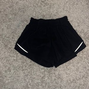 lululemon black hotty hots